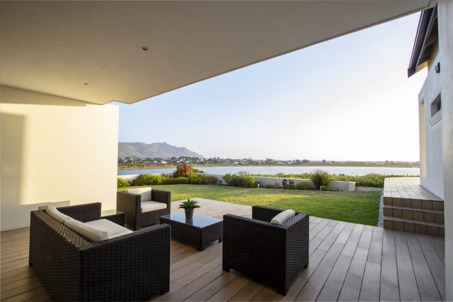 4 Bedroom Property for Sale in Benguela Cove Lagoon Wine Estate Western Cape